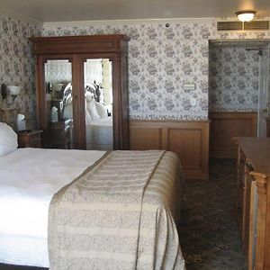 Inn On The Beach